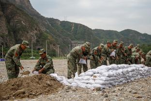 顶级舵手？哈登加盟快船后在场&不在场差值18.5分 240人里排第1